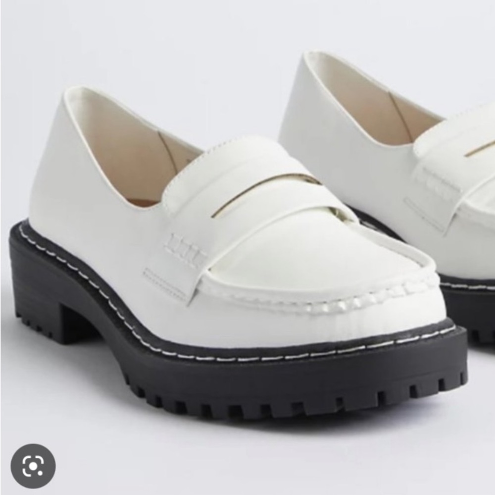 🆕🆕Torrid Chunky Lug Loafers 10.5WW